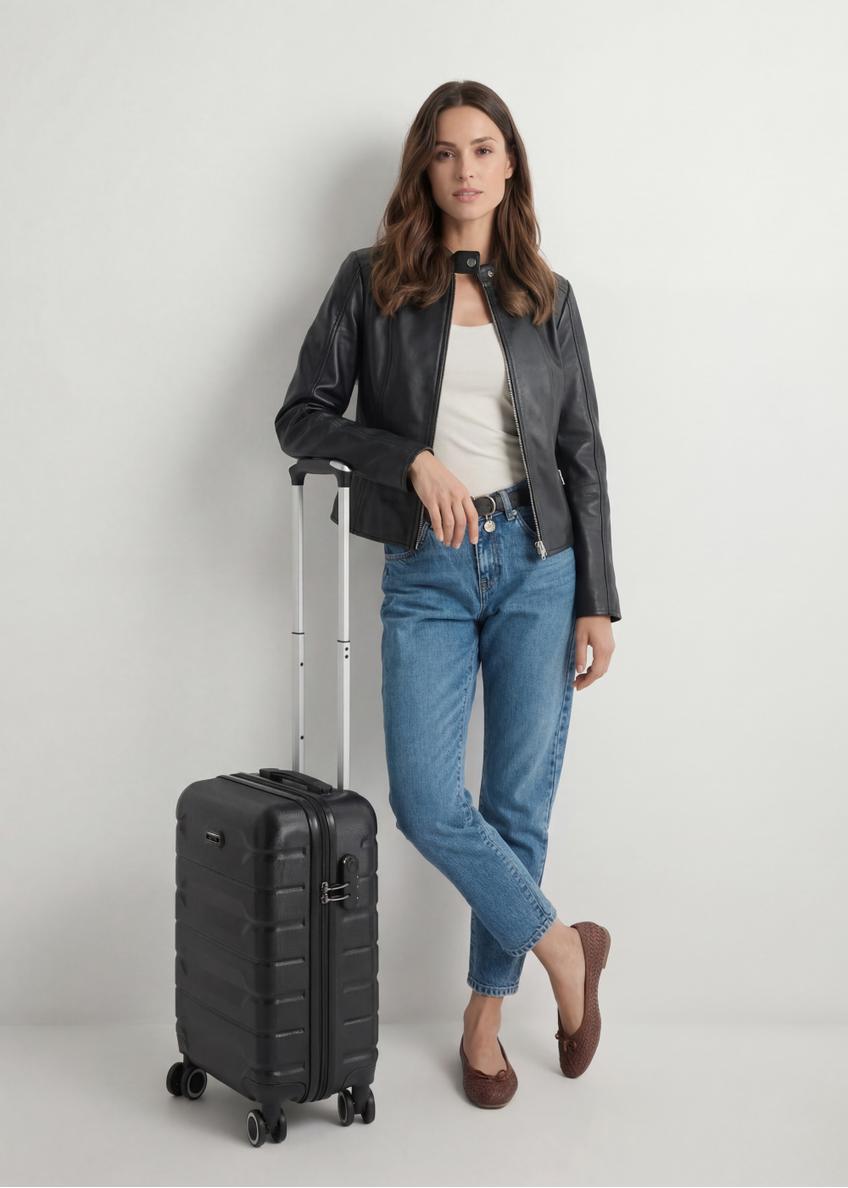 Small suitcase on wheels WALAB-0067-99-19(W25)