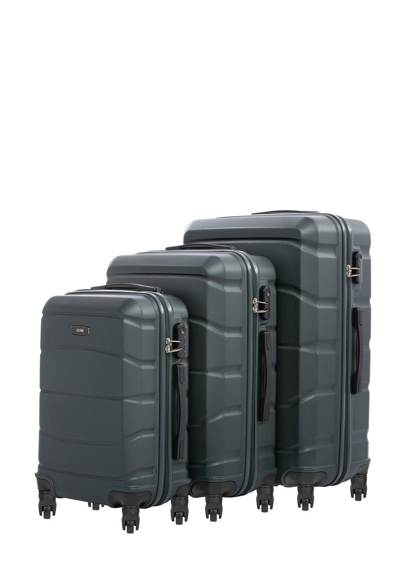 Set of 19'/24'/28' wheeled suitcases WALAB-0077-8C(W26), diagonal product view on a white background.