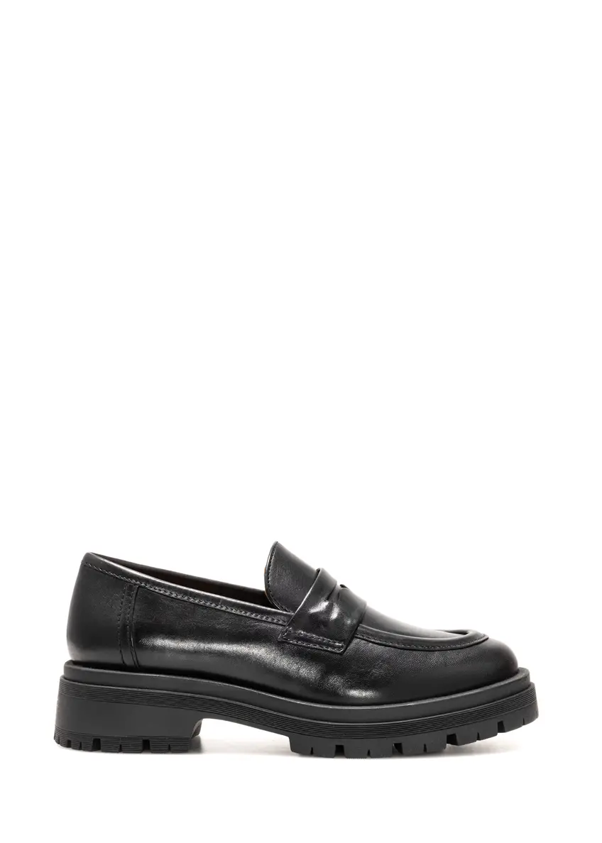 Women's leather moccasins in black BUTYD-1187-99(Z25), side view of the product on a white background.
