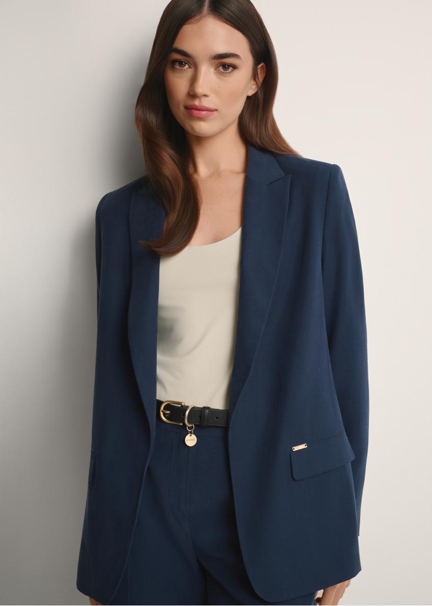 Women's navy blue blazer ZAKDT-0031A-7E(W26), front view of the product on the model. Half of the silhouette visible.