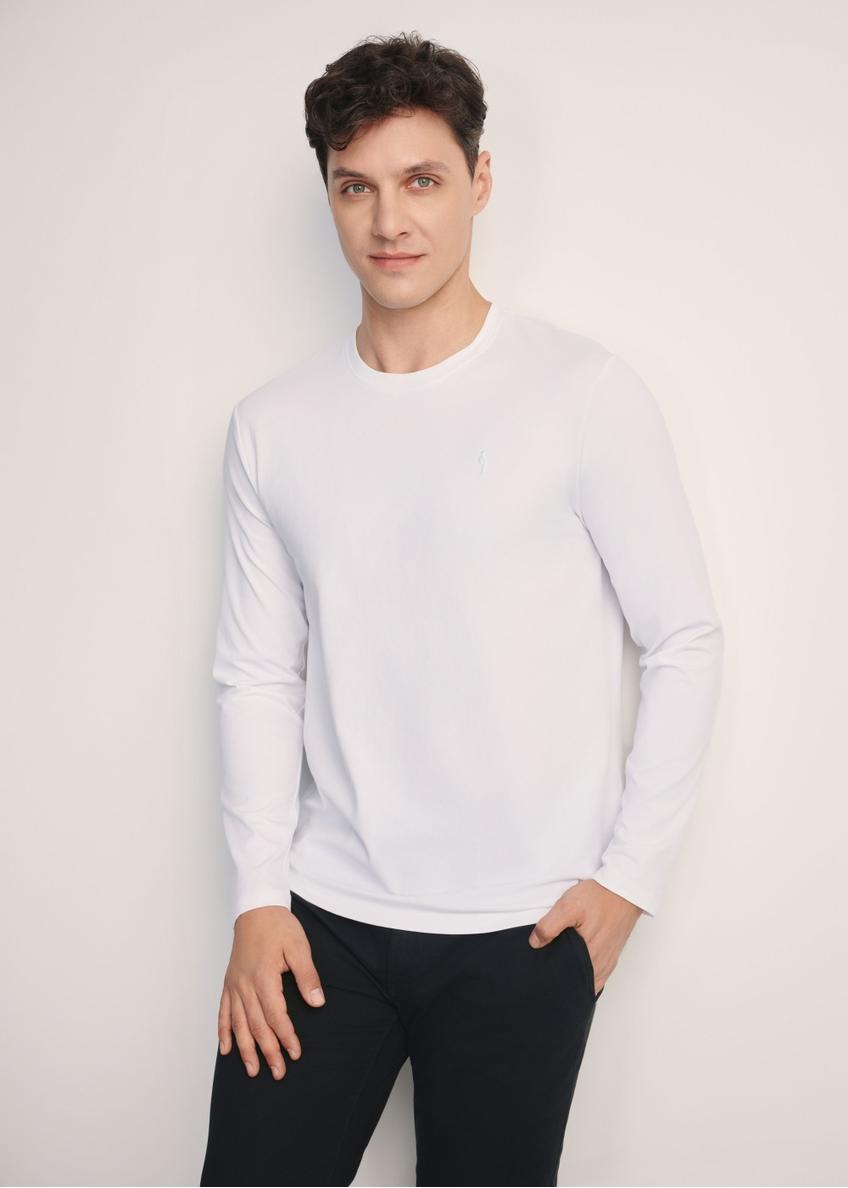 White men's long sleeve blouse LSLMT-0008-11(Z25), front view of the product on the model. Half of the silhouette visible.