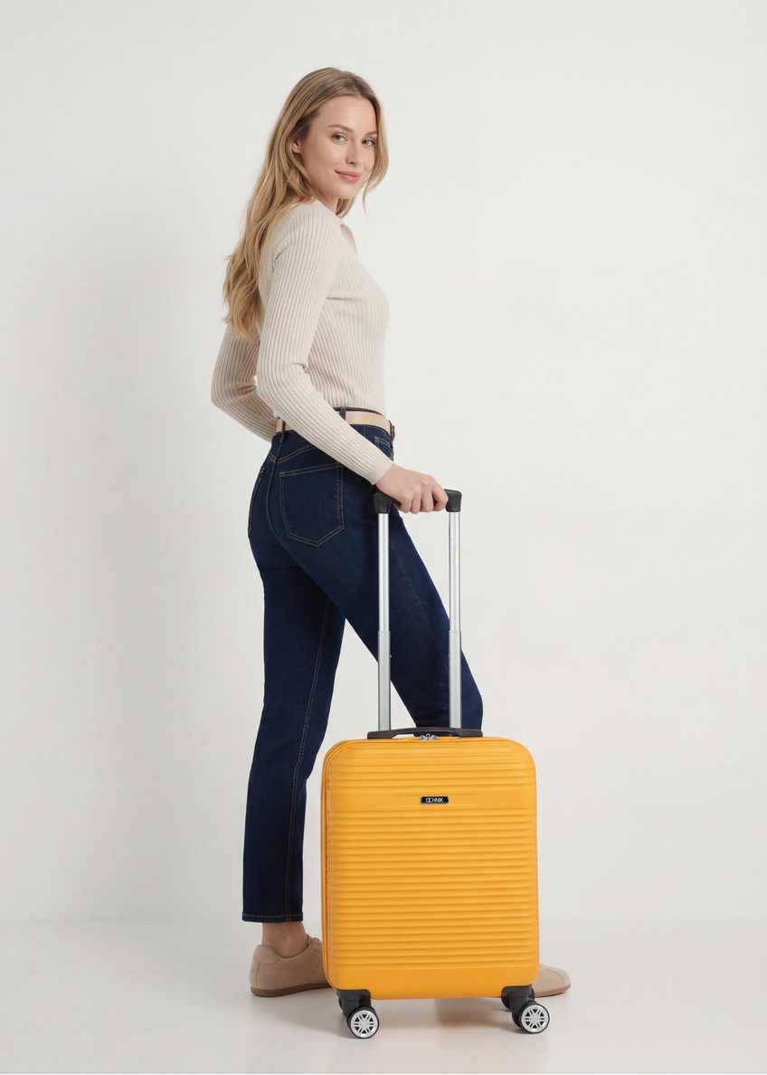 Small suitcase on wheels WALAB-0040-3A-19(W26)