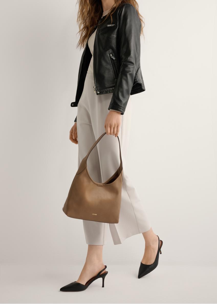 Black leather pumps with cut-out heel BUTYD-1078A-99(W26)