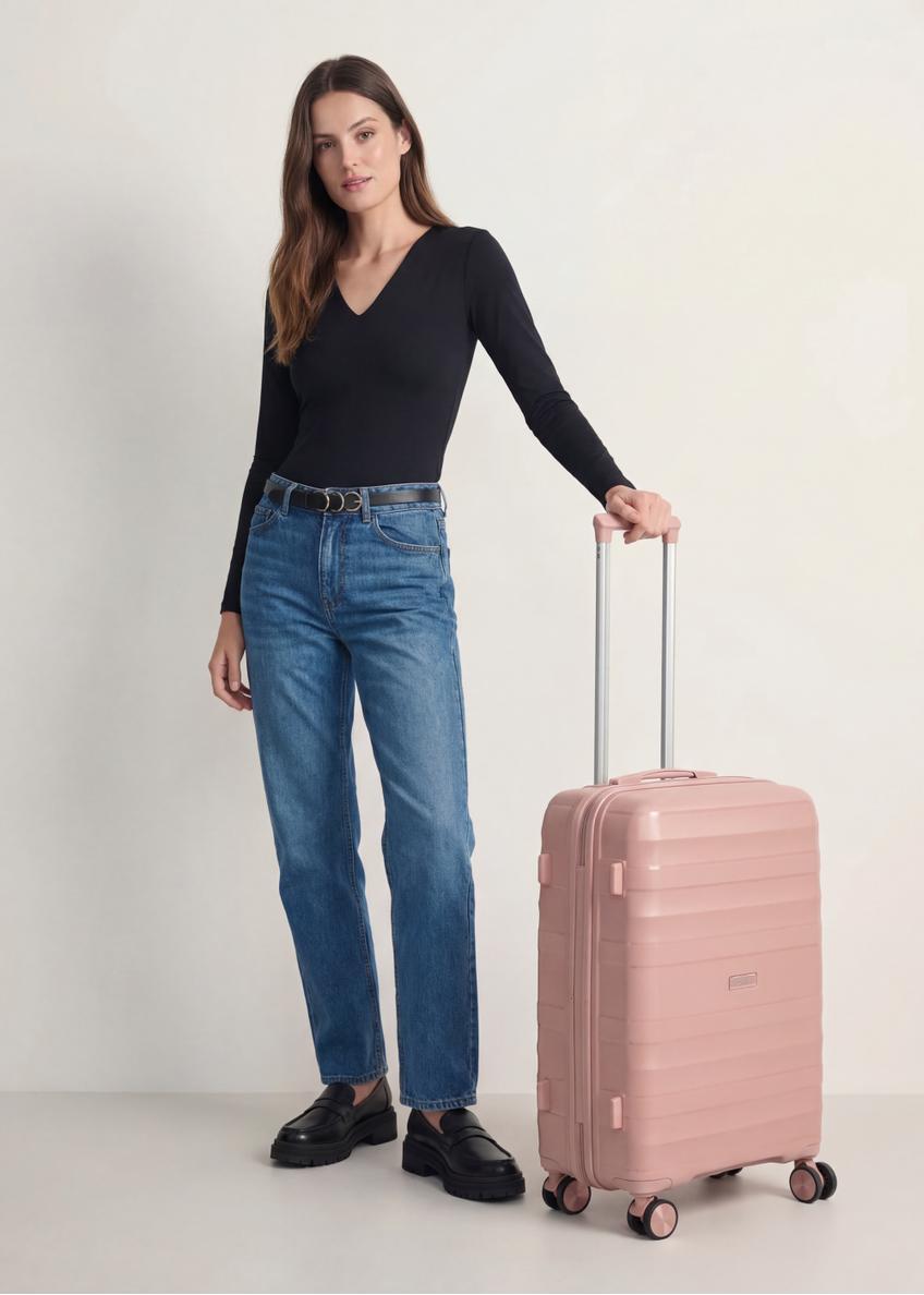 Medium suitcase on wheels WALPP-0024-5B-24(W26)