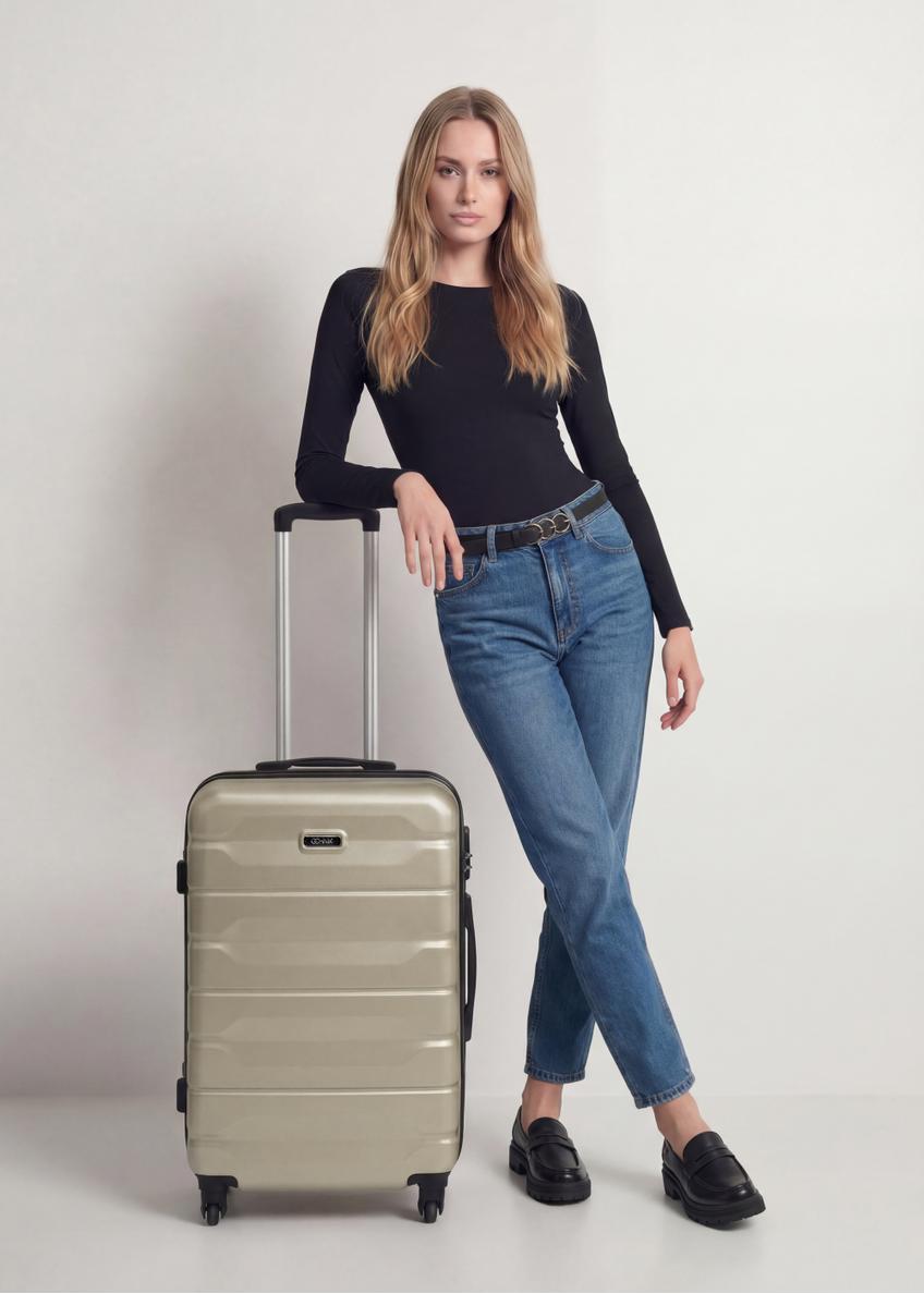 Medium suitcase on wheels WALAB-0067-0X-24(W26)