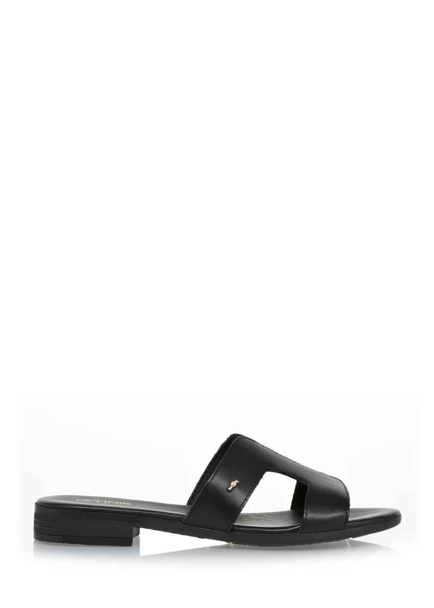 Leather black flip-flops with a small heel BUTYD-1064-99(W24)-06