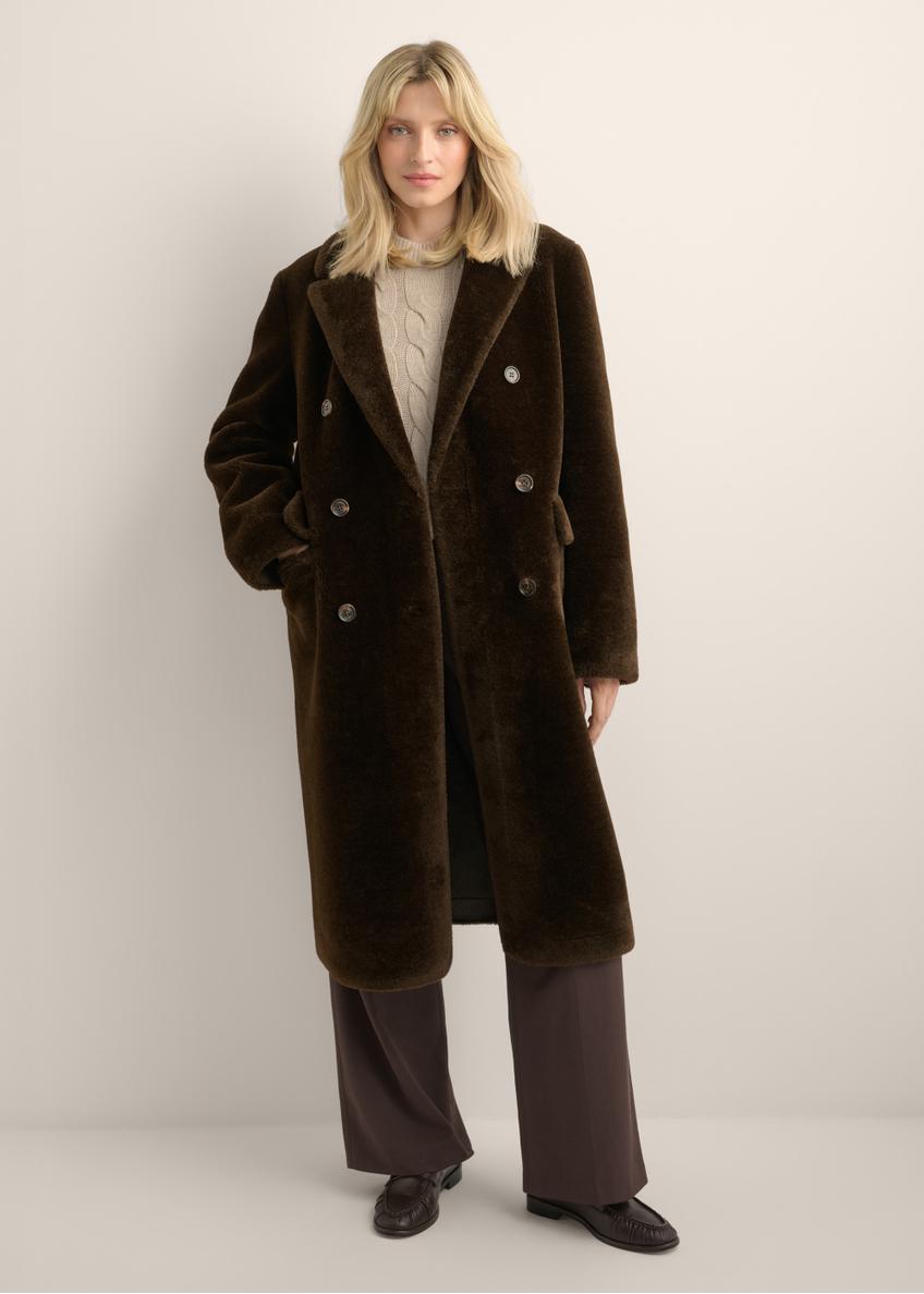 Women's long brown fur coat FUTDP-0087-1I(Z26) - front view of the product, on a model, against a light background. The entire silhouette is visible.