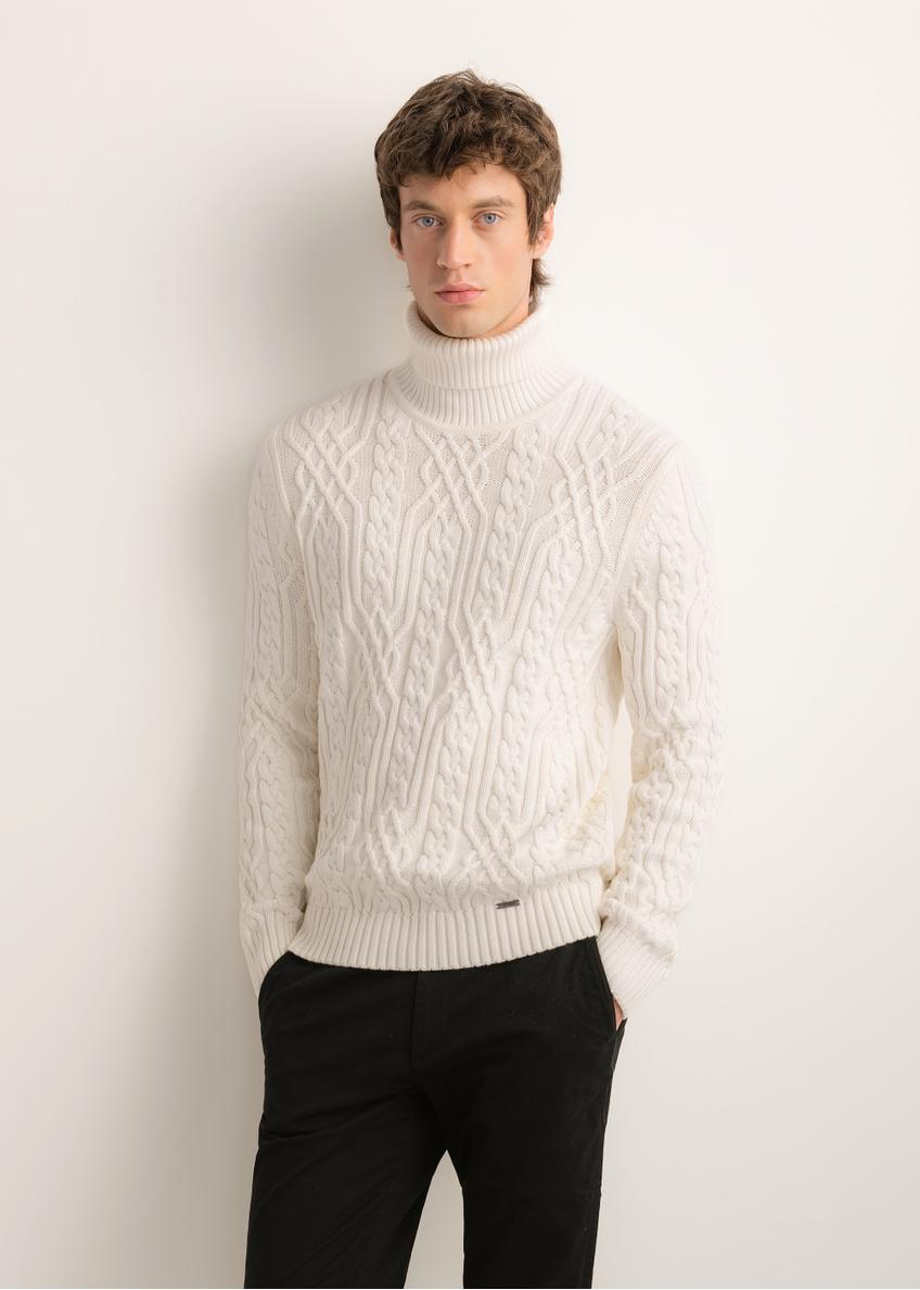 Men's cream turtleneck with decorative weave SWEMT-0206-0B(Z26), front view of the product on the model. Half of the silhouette visible.