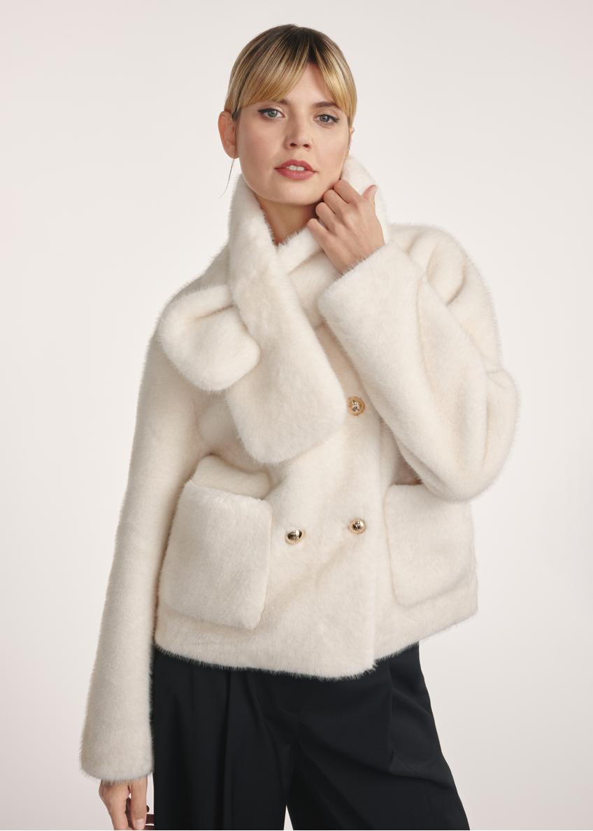 Cream women's fur coat FUTDP-0068-12(Z25), front view of the product on the model. Half of the silhouette visible.
