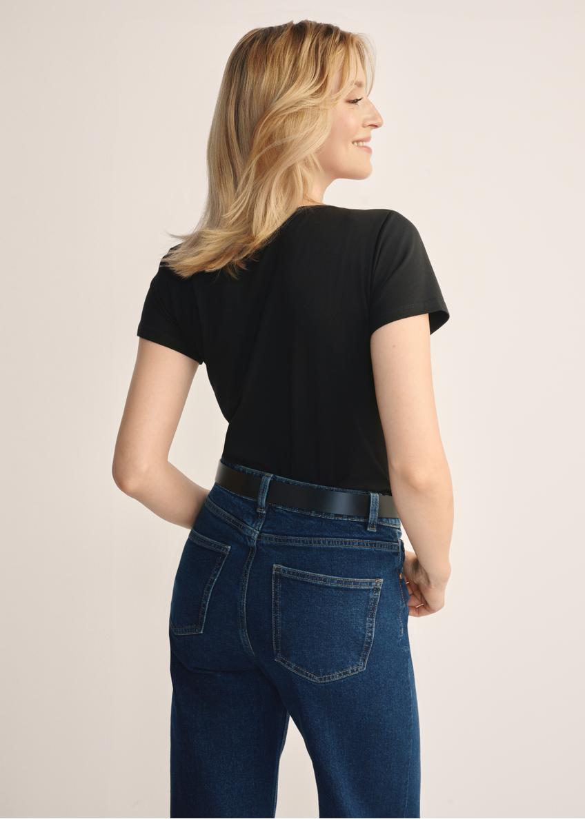 Black Women's Basic T-shirt TSHDT-0111-99(KS)