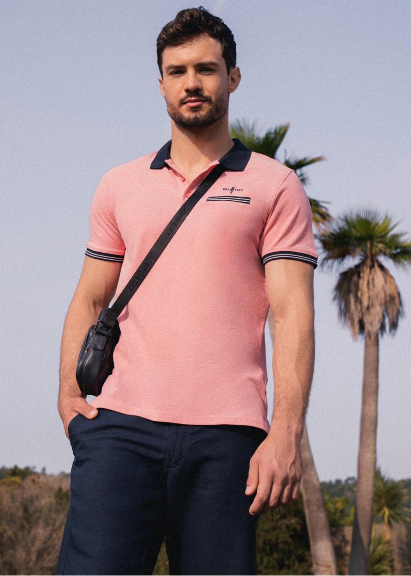 Coral polo shirt with contrasting accents POLMT-0068-18(W25)