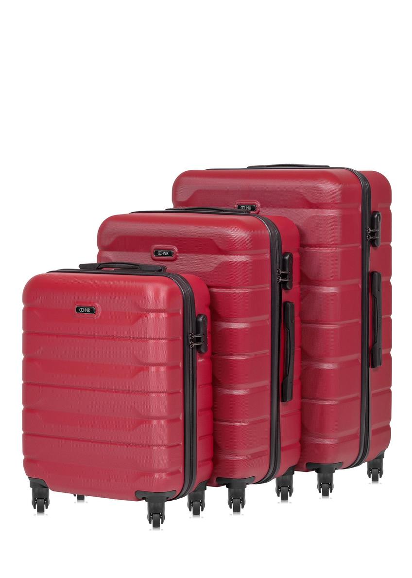 Set of 19''/24''/28'' wheeled suitcases WALAB-0067-4D(W26), diagonal view of the products on a white background.