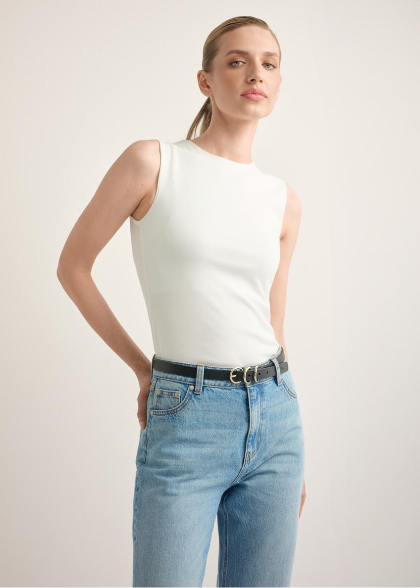 Women's white cotton blouse BLUDT-0211-0B(Z26), front view of the product on the model. Half of the silhouette visible.