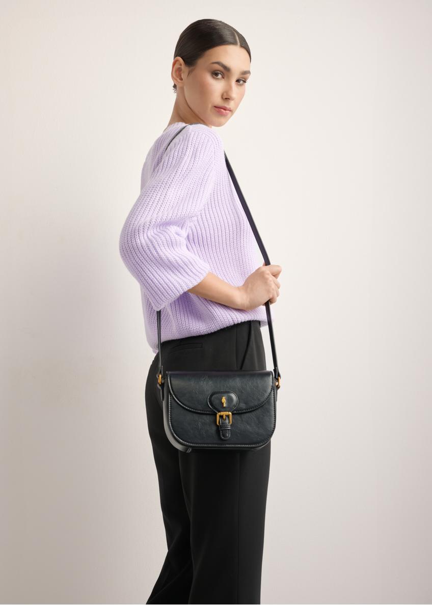 Small black women's messenger bag with decorative clasp TOREC-1243-9F(Z26)