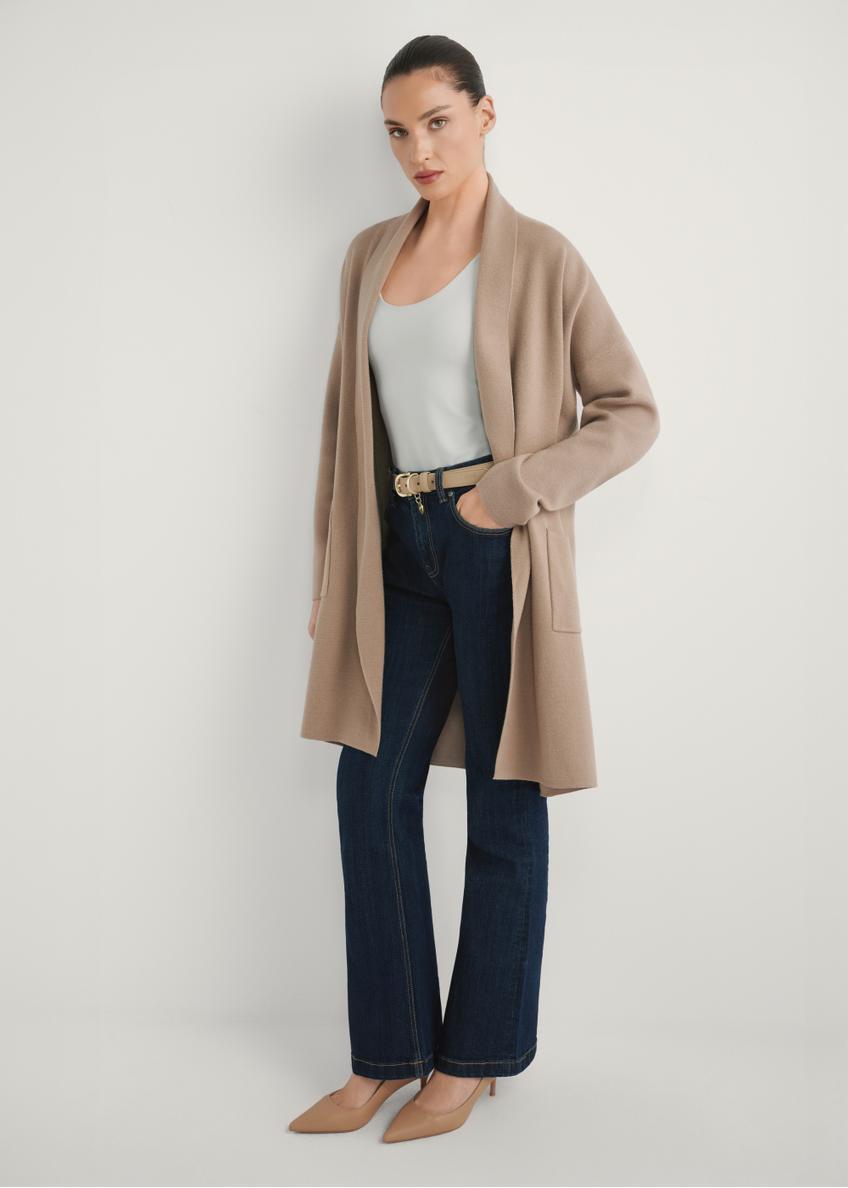 Women's camel cardigan KARDT-0041-1D(W26), front view of the product on the model. Full body visible.