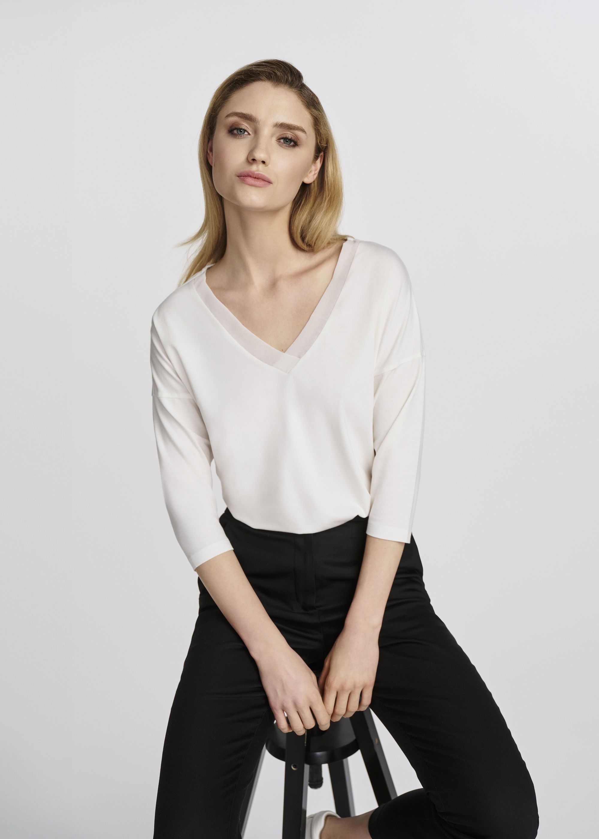 White women's blouse BLUDT-0156-11(W25)