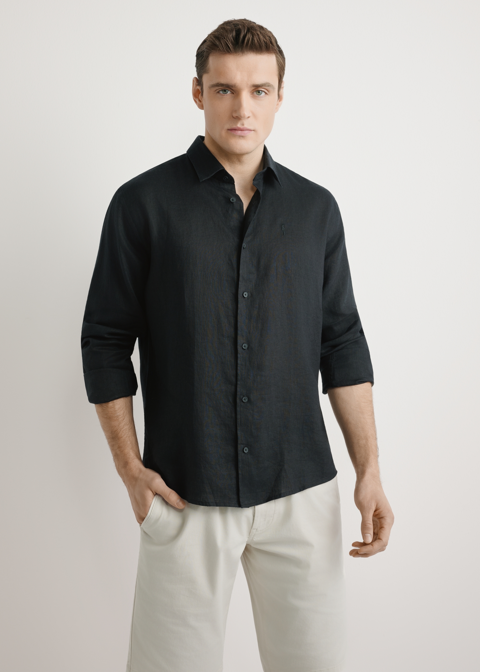Black linen men's shirt KOSMT-0321A-99(W26)