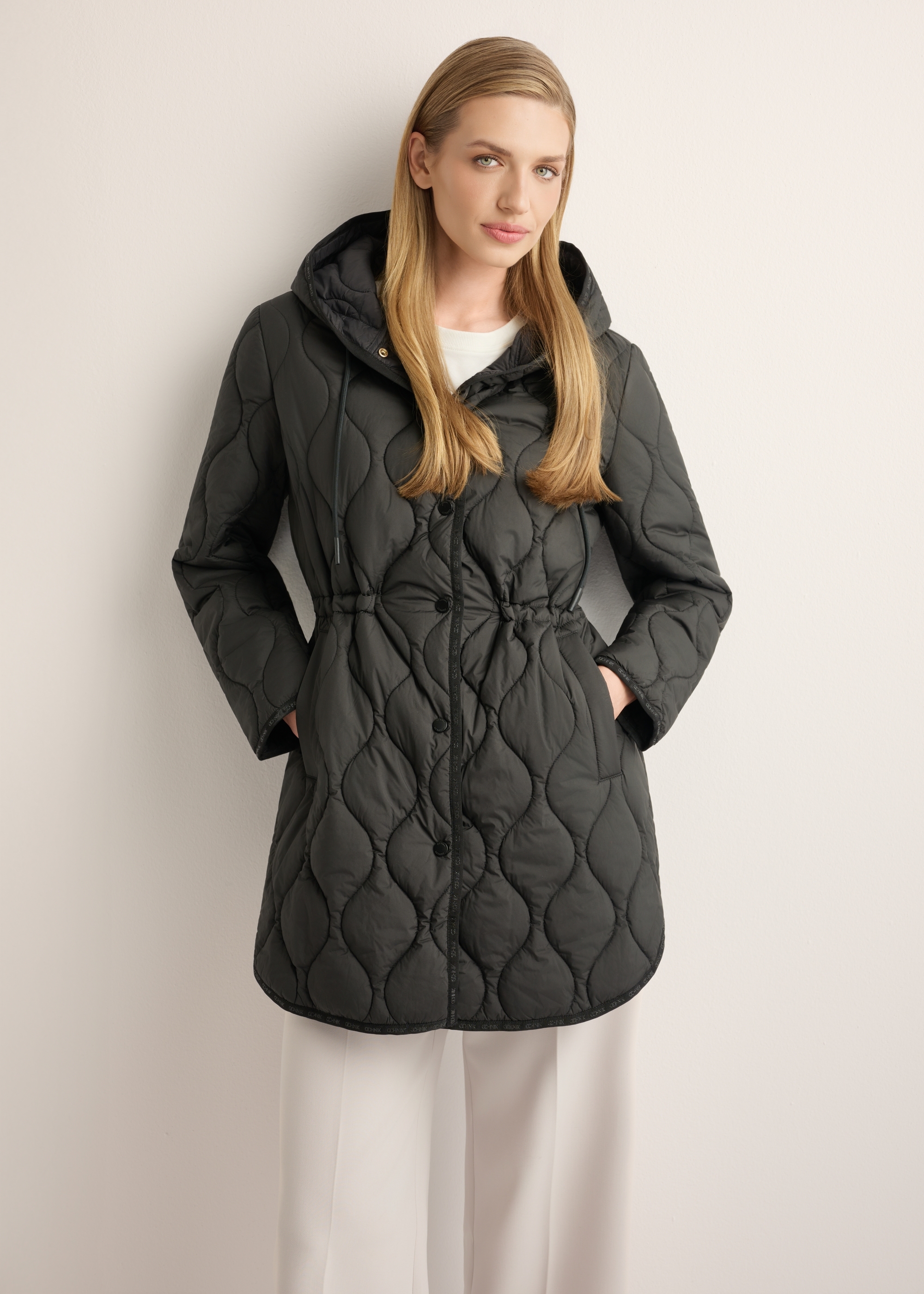 Black women's quilted jacket KURDT-0654-99(W26)