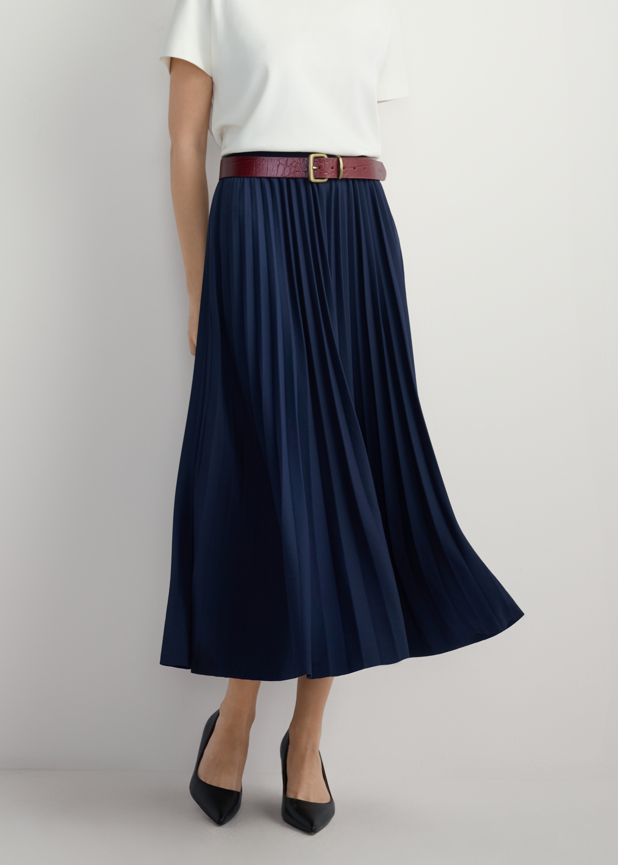 Navy blue pleated midi skirt SPCDT-0096-7E(W26)