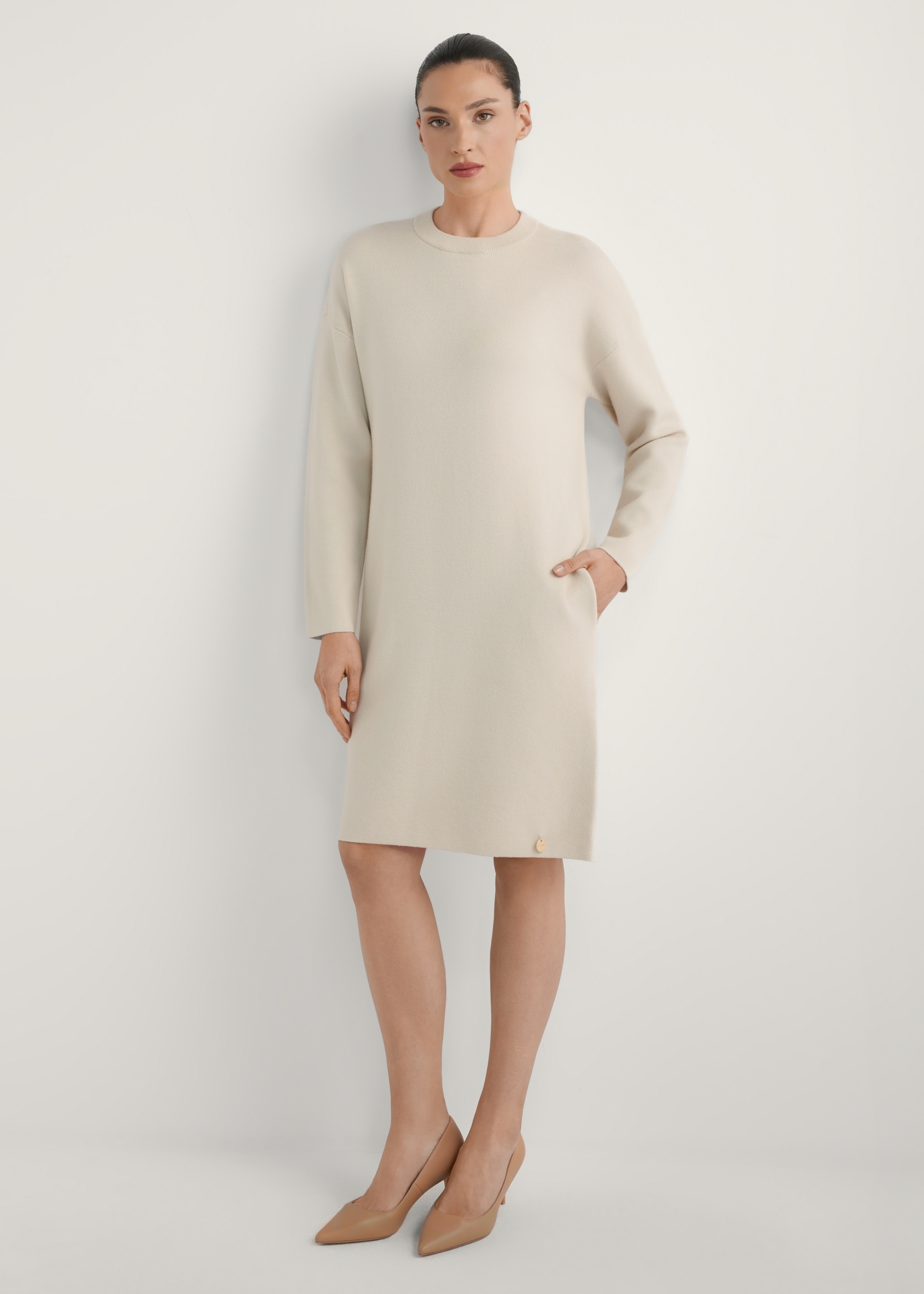 Beige women's dress SUKDT-0260-1A(W26)